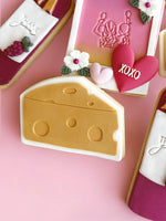 CHEESE STAMP WITH CUTTER