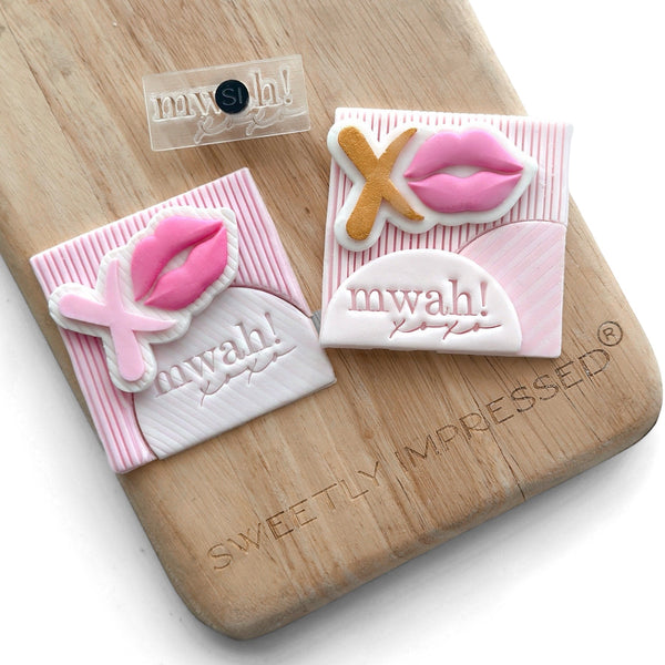 SECONDS-MWAH! xoxo Impression Stamp