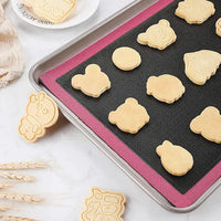 PERFORATED BAKING MAT - PERFECT COOKIE BASE - 40 x 30CM